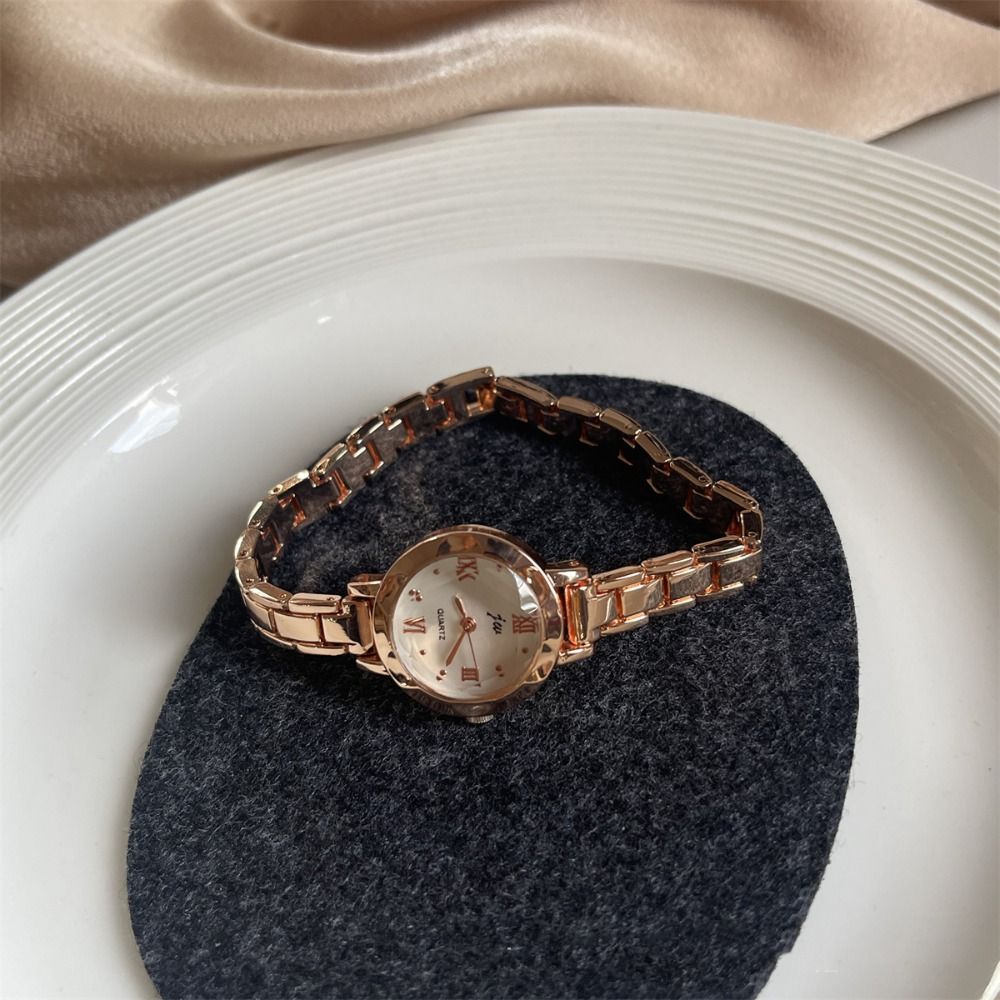 Classic Exquisite Golden Wrist - Smartwatch Vintage Watches For Women incelemesi ve fiyatı